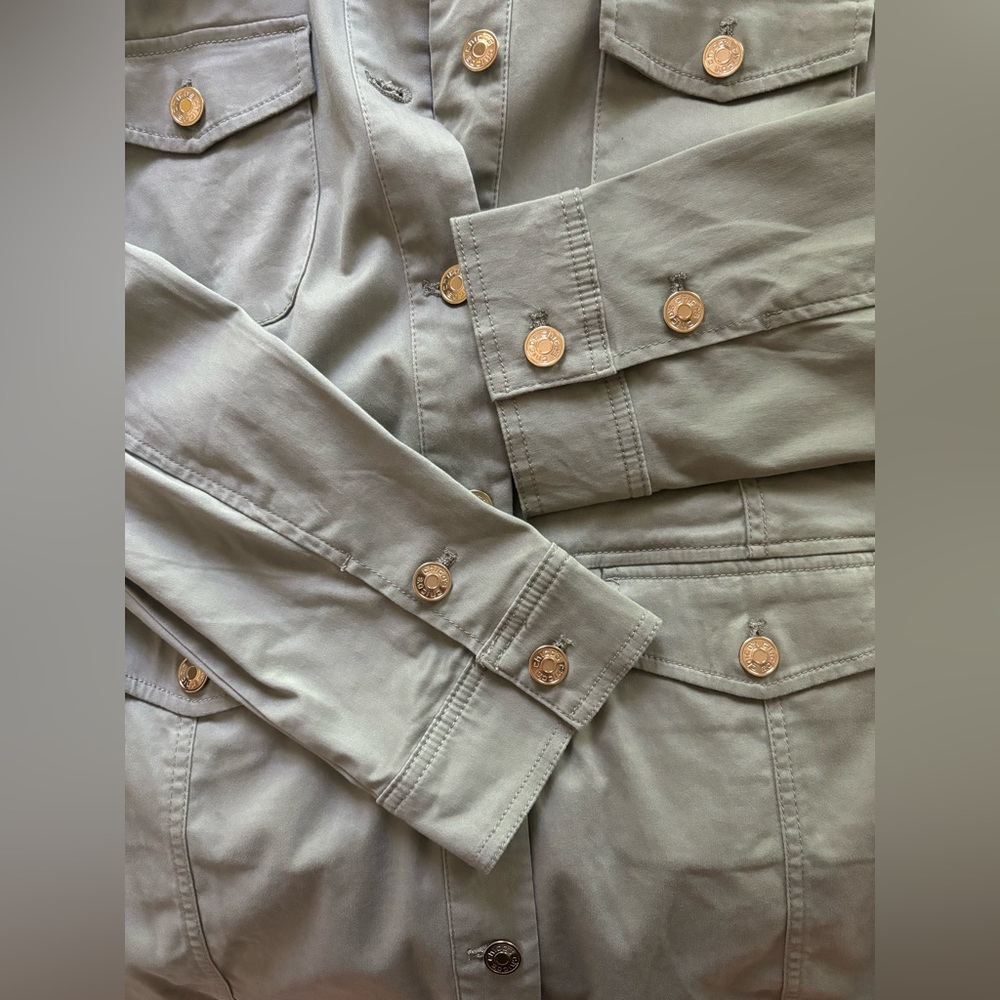 NWT Chico’s Elongated Sateen Utility Jacket Olive Green Military Safari Field - Picture 4 of 12